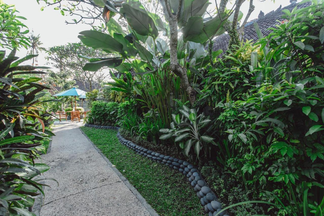 Kishi-Kishi Artvilla Blahbatu Exterior foto